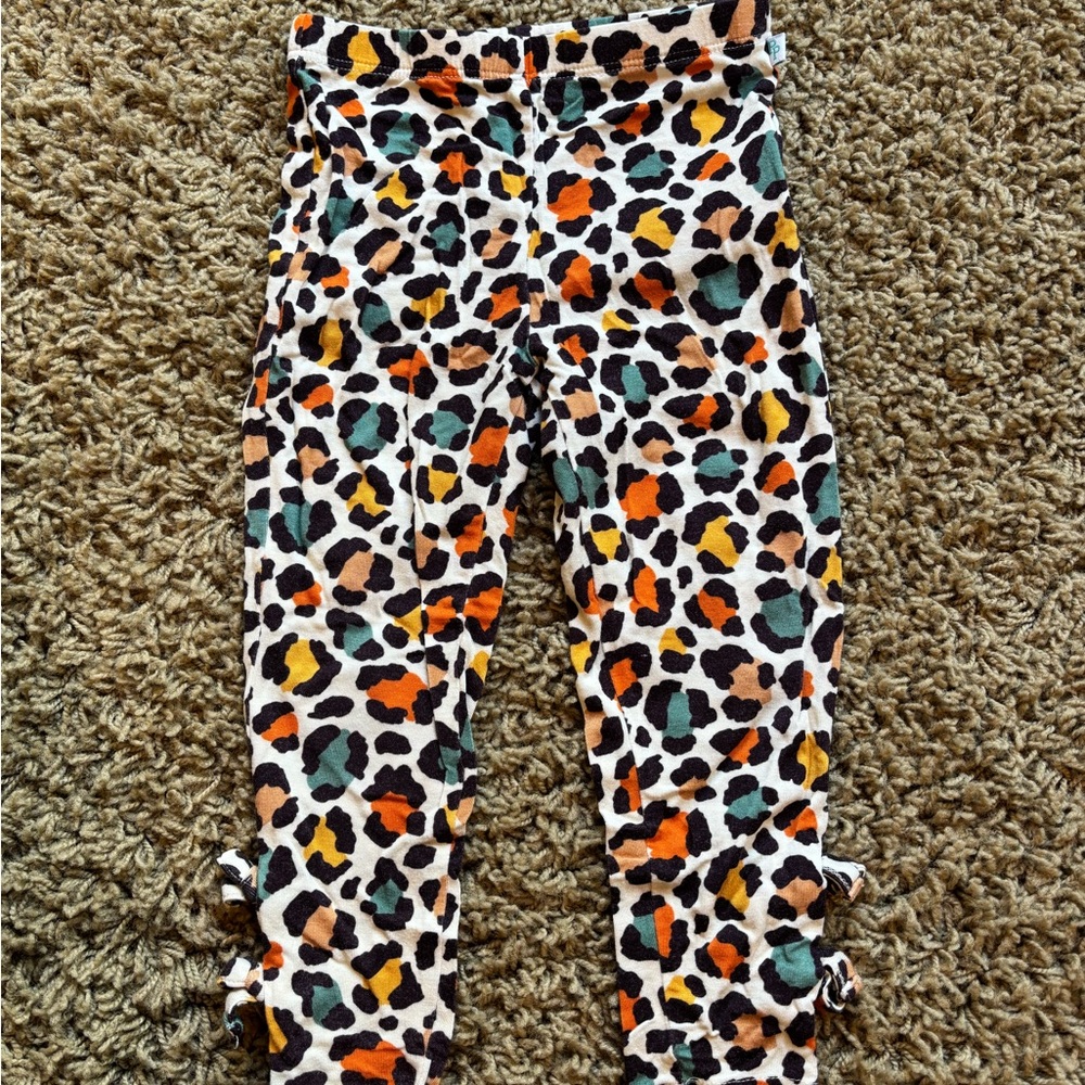 Posh Peanut Multicolor Animal Print Leggings